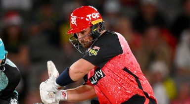 WATCH: Aaron Finch departs on a bronze duck in his farewell match in Big Bash League