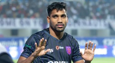 Familiar foe Nandha Kumar Sekar scores against Mohun Bagan to hand East Bengal 2-1 lead