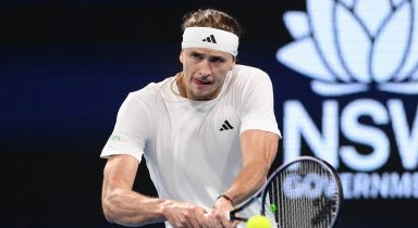 Alexander Zverev fumes with domestic violence question after 4:40 hr Australian Open match