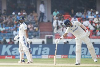 Pietersen predicts panic! India stares at 7-down finish, England dreams big on Day 4