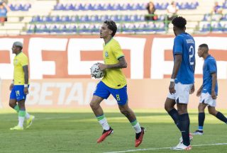 Brazil beats Ecuador in a comeback at the pre-Olympic tournament