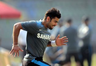 Virat Kohli roared up like tiger, Swann reveals sledging in 2012
