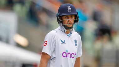 Tech glitch or umpire gaffe? Lucky Joe Root survives LBW scare