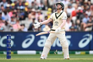 WATCH David Warner bittersweet farewell at SCG: Standing ovation amidst subdued exit