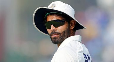 Wrong call: Ravindra Jadeja apologizes to Sarfaraz Khan after running him out on debut