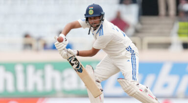 Kuldeep Yadavs gritty knock: A lesson for Top-Order batters?