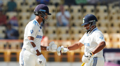 IND vs ENG LIVE: Hartely sends Ashwin back, India in big trouble