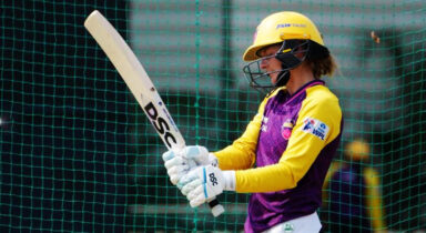 What a guy: Danielle Wyatt floored by diehard fans gesture during UPW vs RCB match