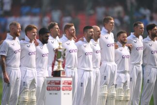 Clarke roasts England: Missed Australia for 20 Years?