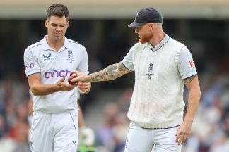 England unleash the legend: Ageless Jimmy ready to haunt India in Vizag Test