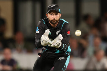 Conway out of 3rd NZ vs AUS T20I, Seifert and Duffy join Blackcaps squad
