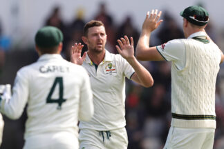 New Zealand batting falter again against Australia