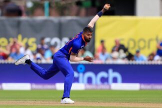 Does Hardik Pandya make ICC T20 World Cup team if not bowling?