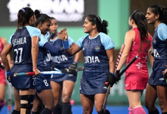 Harendra Singh takes head coach position of Indian Womens Hockey Team
