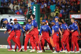 RCB worst performing bowling team in powerplay in IPL 2024