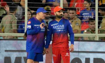 Mission IPL 2026! RCB management meets with Andy Flower; Virat Kohli also part of discussions?