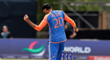 WATCH: Axar Patel gets best fielder medal for his stunning catch in IND vs AUS T20 World Cup match