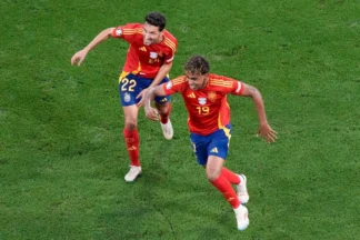 France 1-2 Spain: Spanish youngsters turn up big, take La Roja to Euro Cup Final
