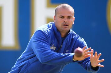 Zimbabwe revamp coaching staff with new bowling guru ahead of India series