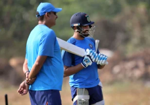 Shastri equates big shot Rohit Sharma to Dhoni, explains why he is different from Virat Kohli