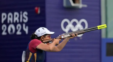 Indias skeet mixed team to play bronze medal match against China