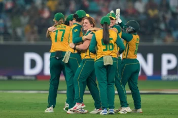 South Africa reach first ever Women's World Cup Final after Laura Wolvaardt, Marizanne Kapp decimate England