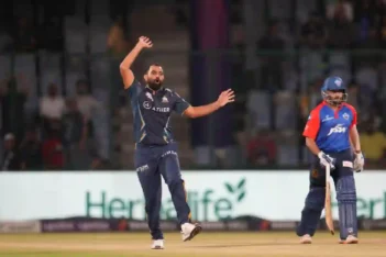 How much money did Indian ace pacers draw in IPL 2025 Mega Auction?