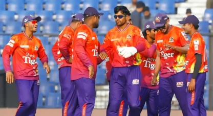 Bangladesh Premier League hits a new low as bus driver seizes players kit bags over unpaid dues
