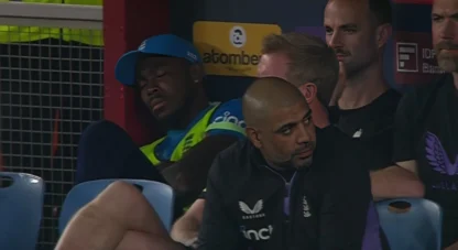 Ravi Shastri mocks Jofra Archer for dozing off during IND vs ENG 3rd ODI