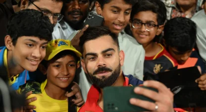 Vieat Kohlis Aura visible in Dhonis den as CSK fans chant Kohli–Kohliat Chepauk