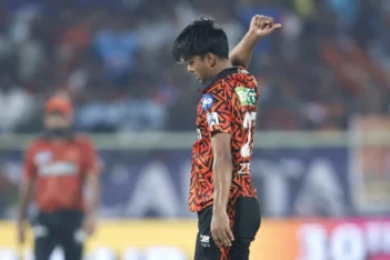 Watch: SRH unearth new six- hitting machine, Abhishek Sharma left shocked