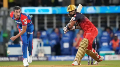 Virat Kohli vs Mitchell Starc: RCB legend bossing IPL battle