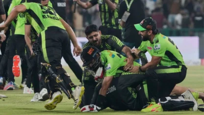 Sikandar Raza reaches PSL 2025 final venue after toss from England; helps Lahore win 3rd title