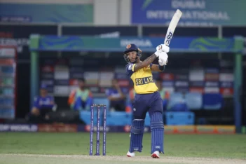 Pathum Nissanka gets his revenge! SL star tonks Harshit Rana after helmet blow