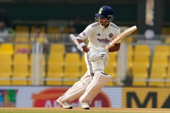 Ex-India coach flays Rishabh Pant & co for ordinary batting after collapse on Day 3