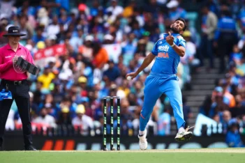 WATCH: Furious KL Rahul tells Prasidh Krishna to not 'use his brain, do as told' in Raipur