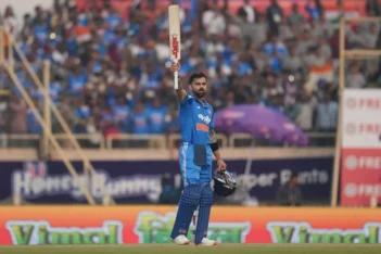 Mission 100 hundreds: Kohli scores consecutive tons, takes tally to 84