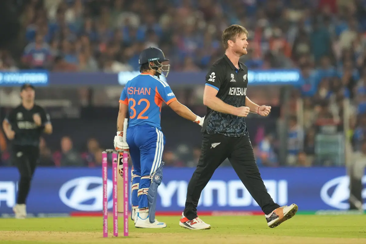 Jimmy Neesham nearly spoils India’s party in final, bags three wickets in one over Jimmy Neesham nearly spoils India’s party in final, bags three wickets in one over