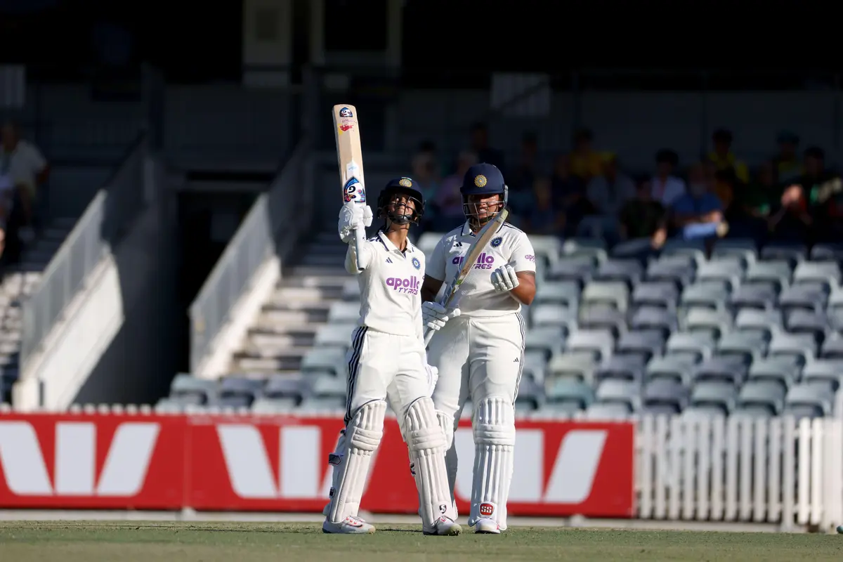 Jemimah Rodrigues only bright spot on first day of Perth Test vs Australia, hosts trail by 102 only