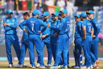 Rashid Khan breaks down during emotional farewell to Shapoor Zadran
