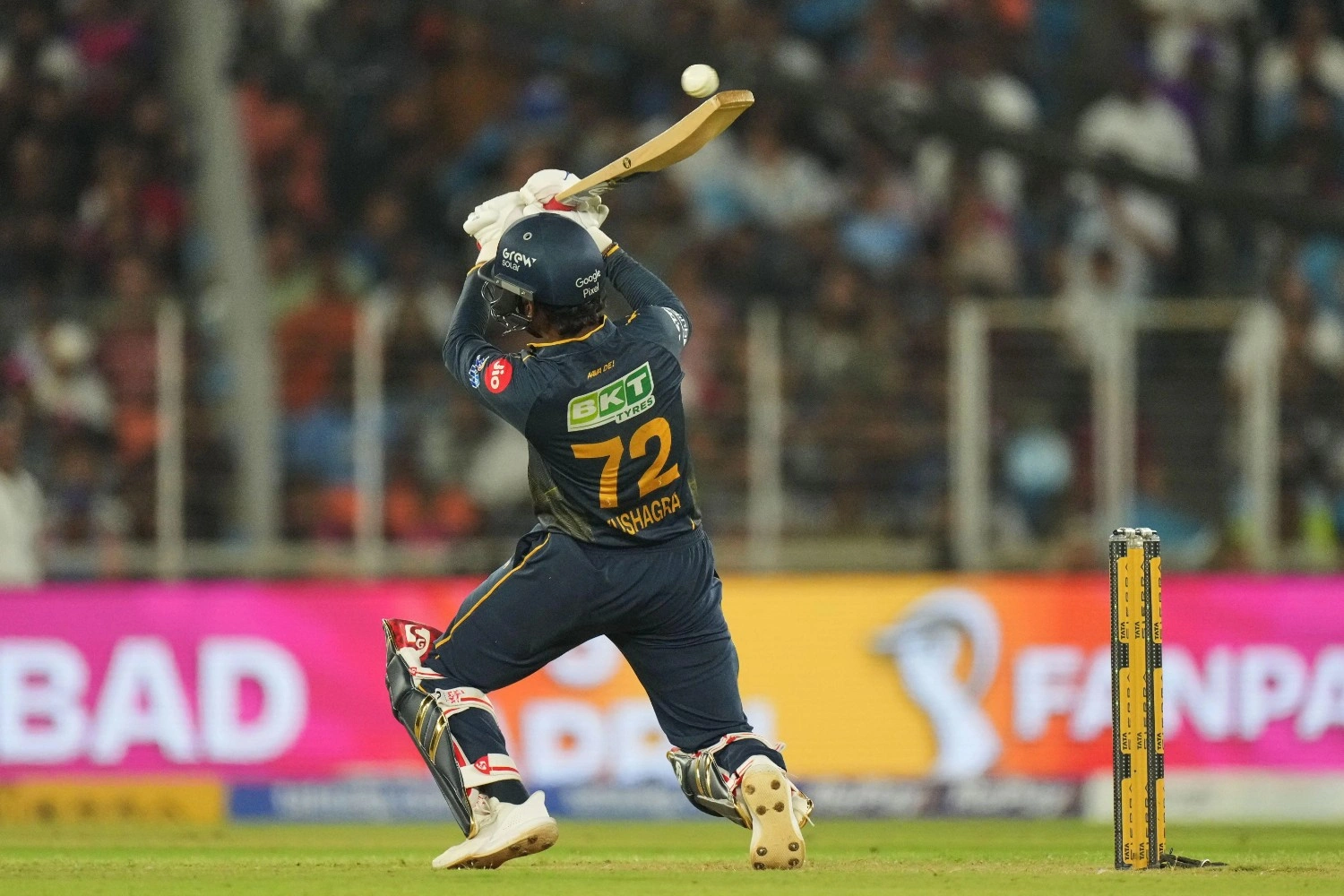 Jharkhand T20 league final: Tragedy averted as Ranchi witnesses Bengaluru-like stampede