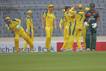 All-round Matt Renshaw leads charge as Bangladesh surrenders T20I series, Australia go up 2-0
